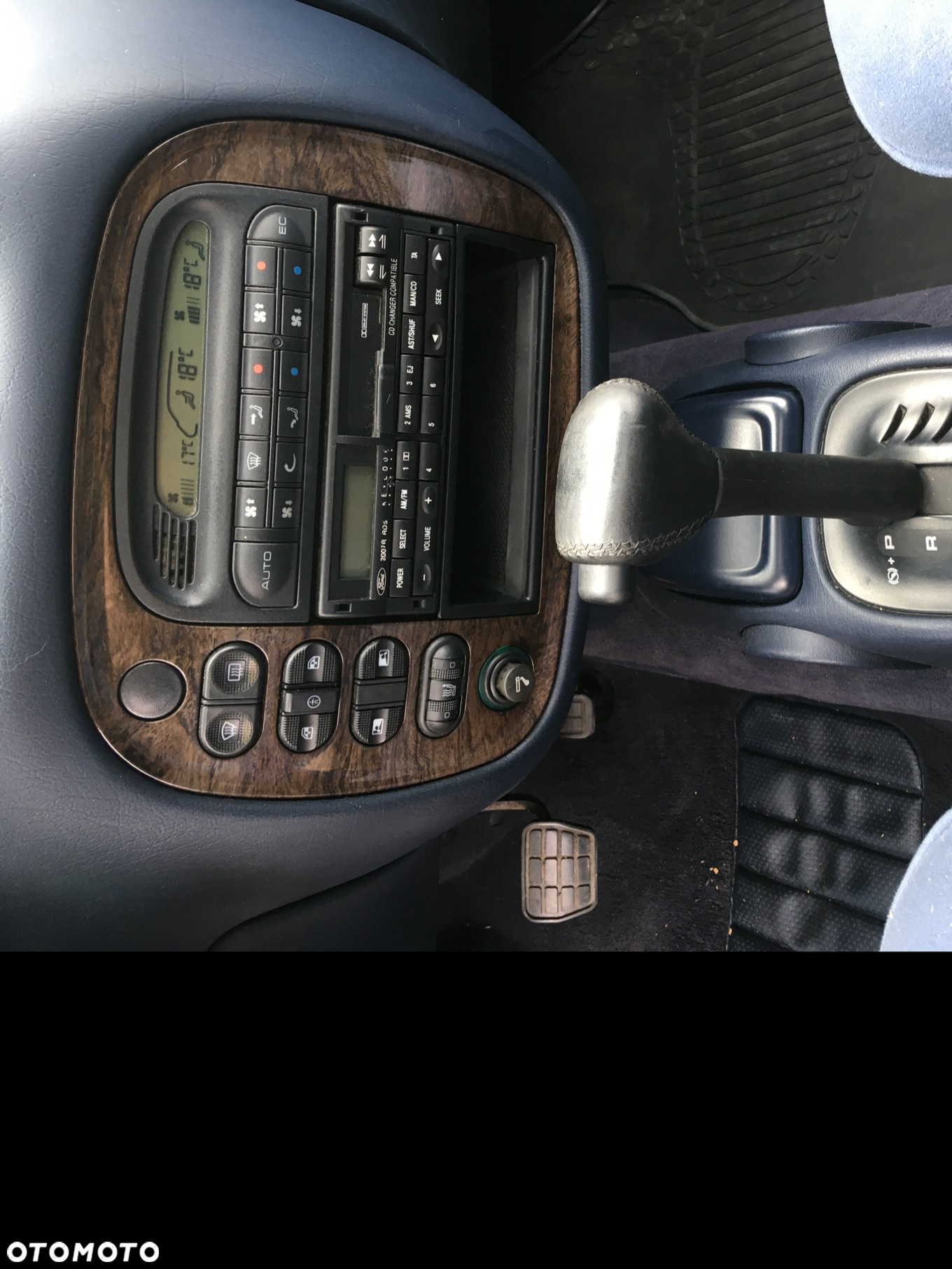 Ford Galaxy 2.8 V6 4x4 Ghia - 5