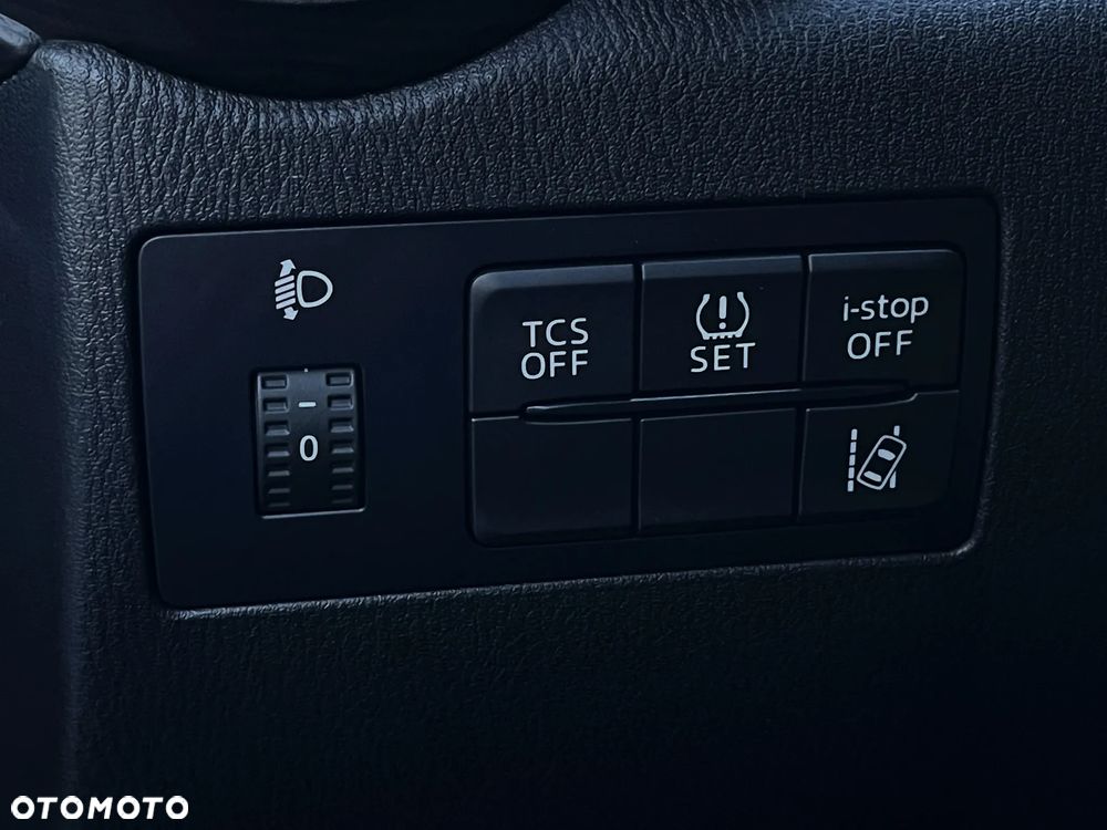 Mazda CX-3 2.0 Skymotion - 28