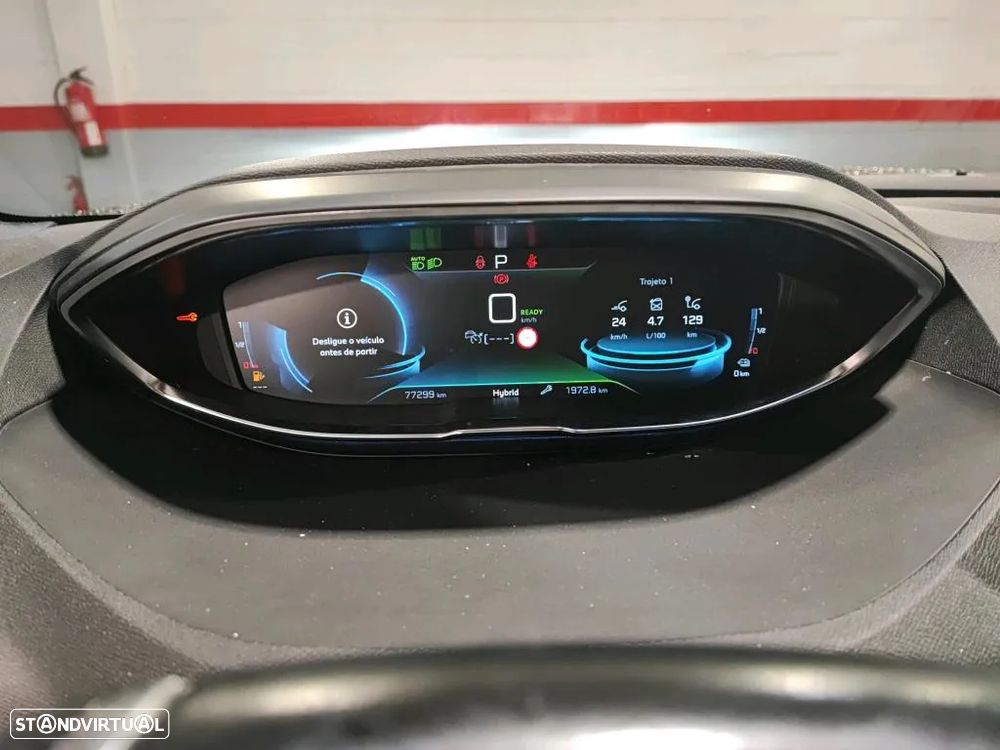 Peugeot 3008 1.6 Hybrid4 GT e-EAT8 - 6