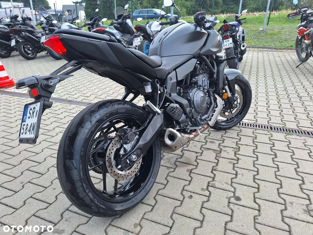 Yamaha MT - 7