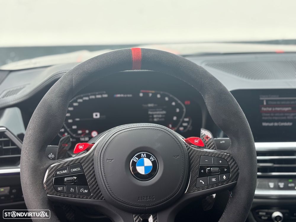 BMW M4 CSL - 13