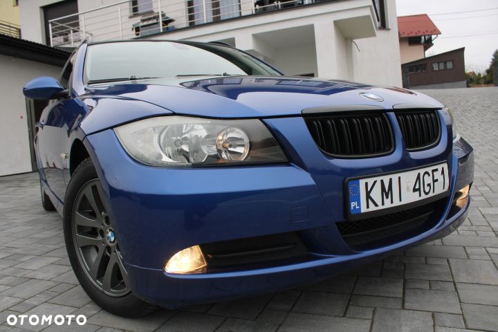 BMW Seria 3 - 30