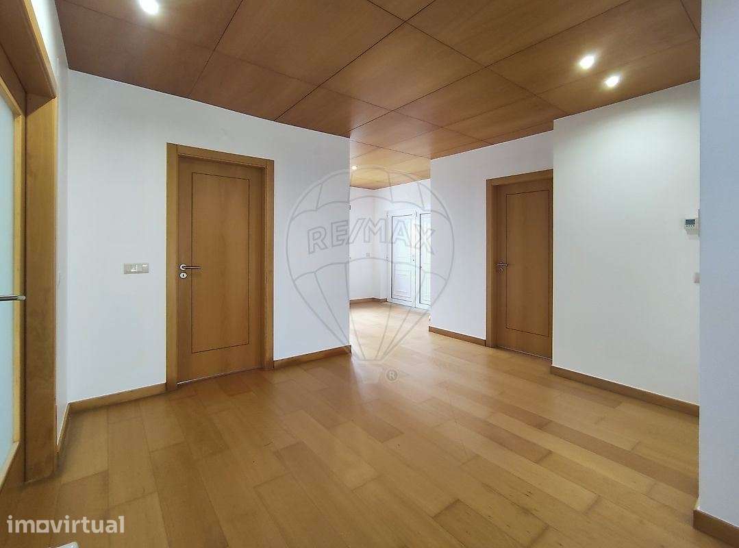 Moradia T5 na Quinta do Limoeiro  Antanhol - Grande imagem: 3/30