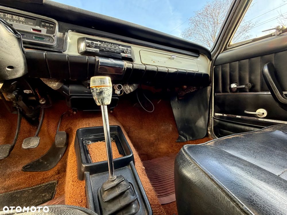 Fiat 125p - 15