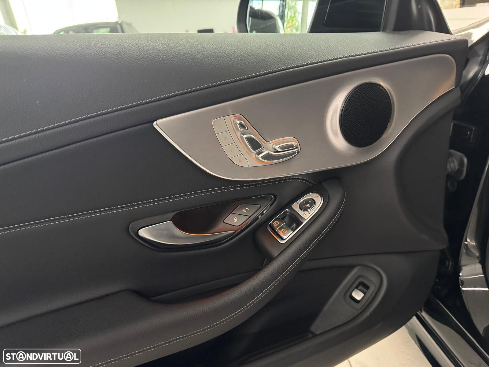 Mercedes-Benz C 220 d AMG Line - 12