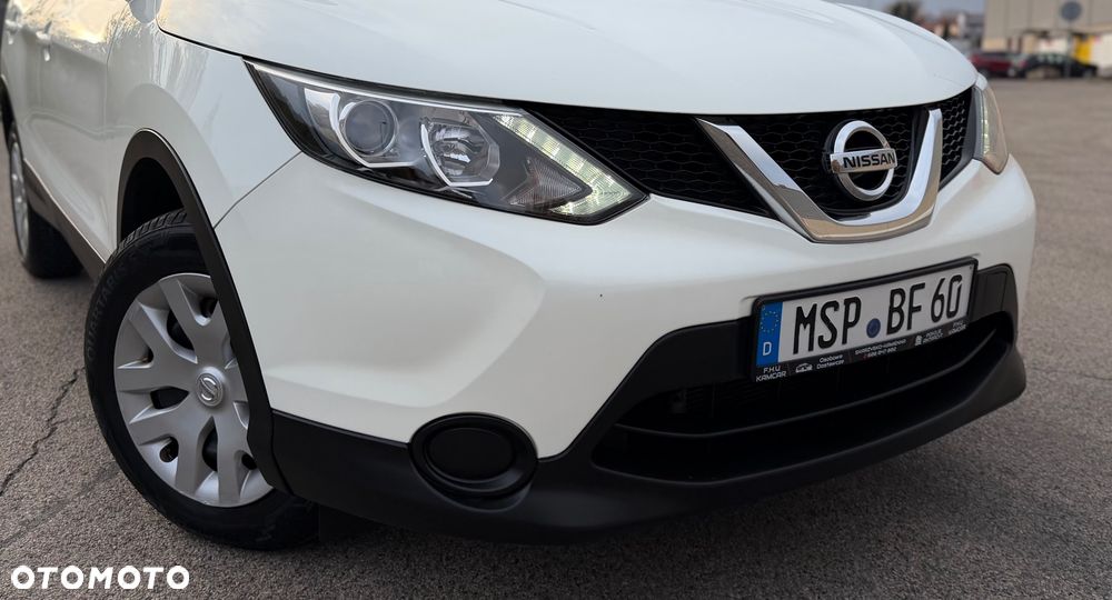 Nissan Qashqai 1.6 Visia - 9