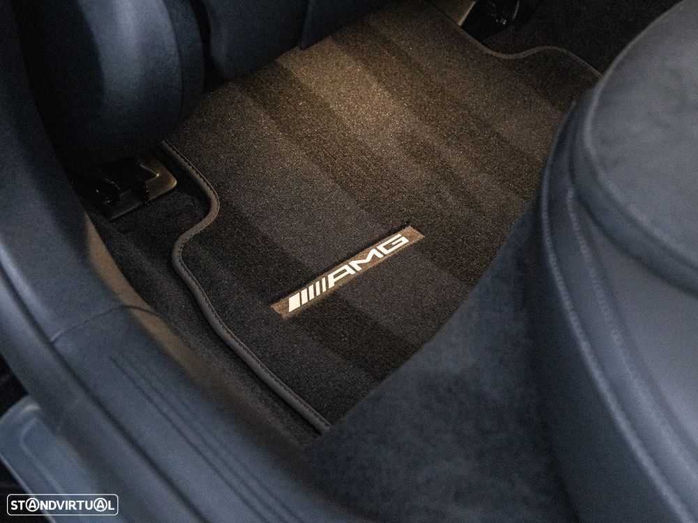 Mercedes-Benz E 300 de - 24