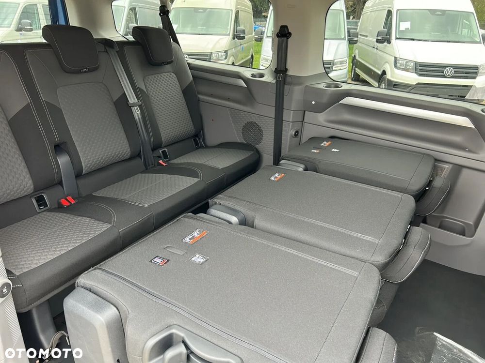 Volkswagen Caravelle - 19