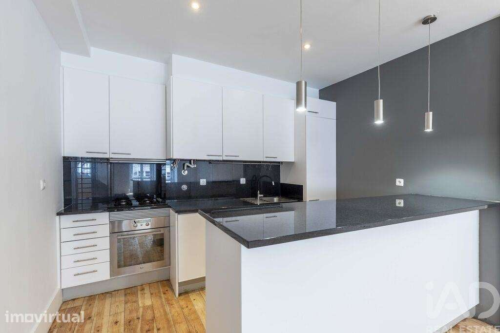 Apartamento T2 em Arroios de 60,00 m2 - Grande imagem: 2/29