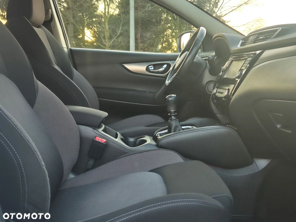 Nissan Qashqai 1.2 DIG-T Tekna EU6 - 13