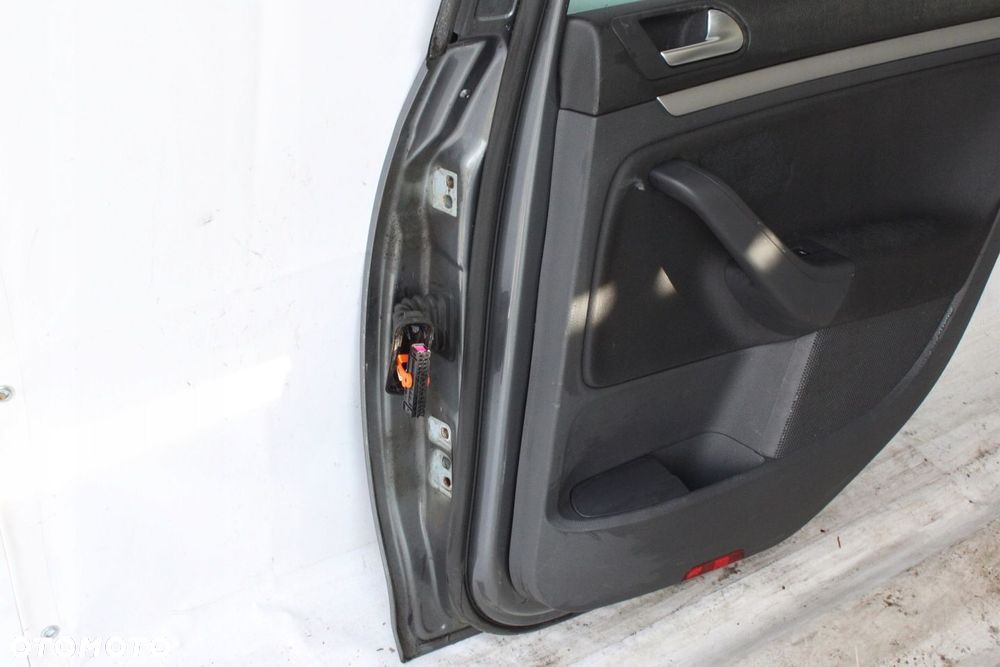 DRZWI PRAWE TYLNE PRAWY TYŁ VW GOLF 5 V KOMBI 2007R- LD7X - 14