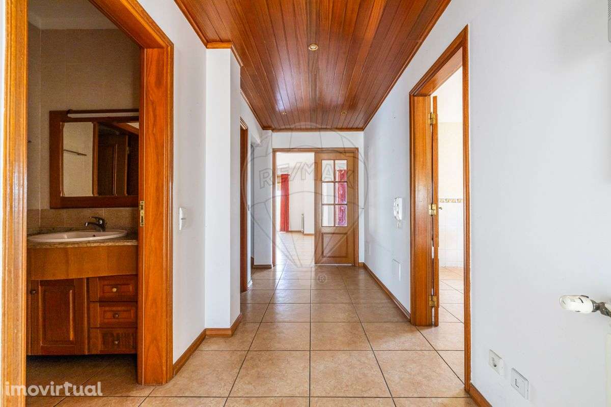 Moradia T4 para venda - Grande imagem: 2/43