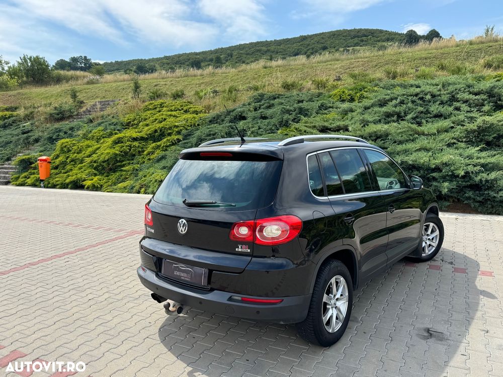 Volkswagen Tiguan - 22