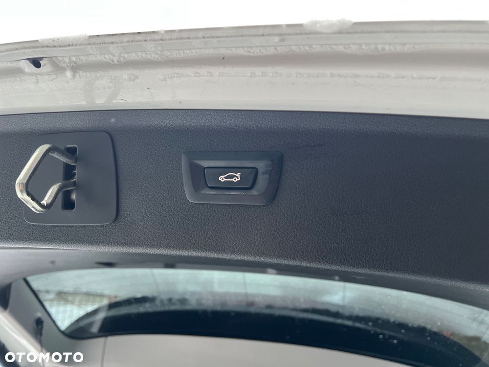 BMW Seria 2 216d Sport Line - 19