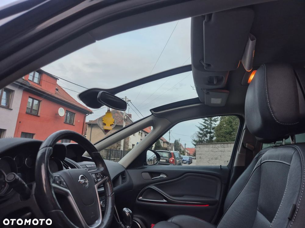 Opel Zafira 1.6 T SIDI Cosmo S&S - 18