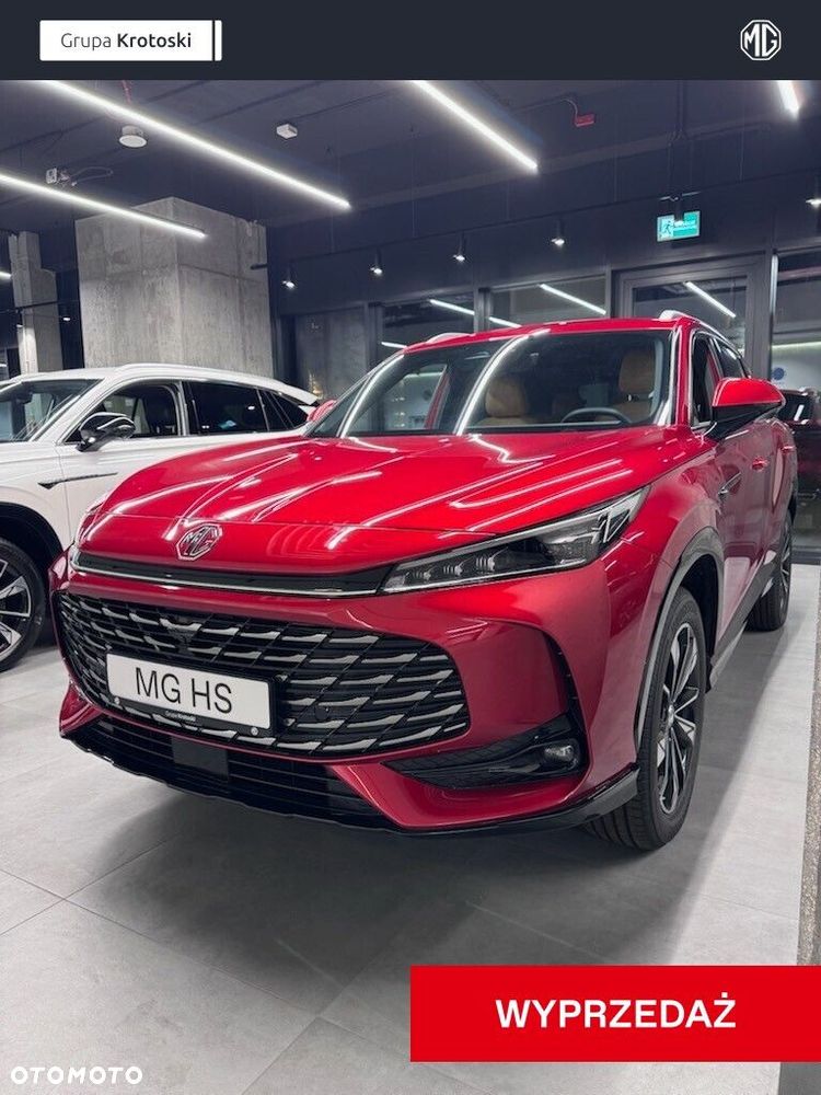 MG HS