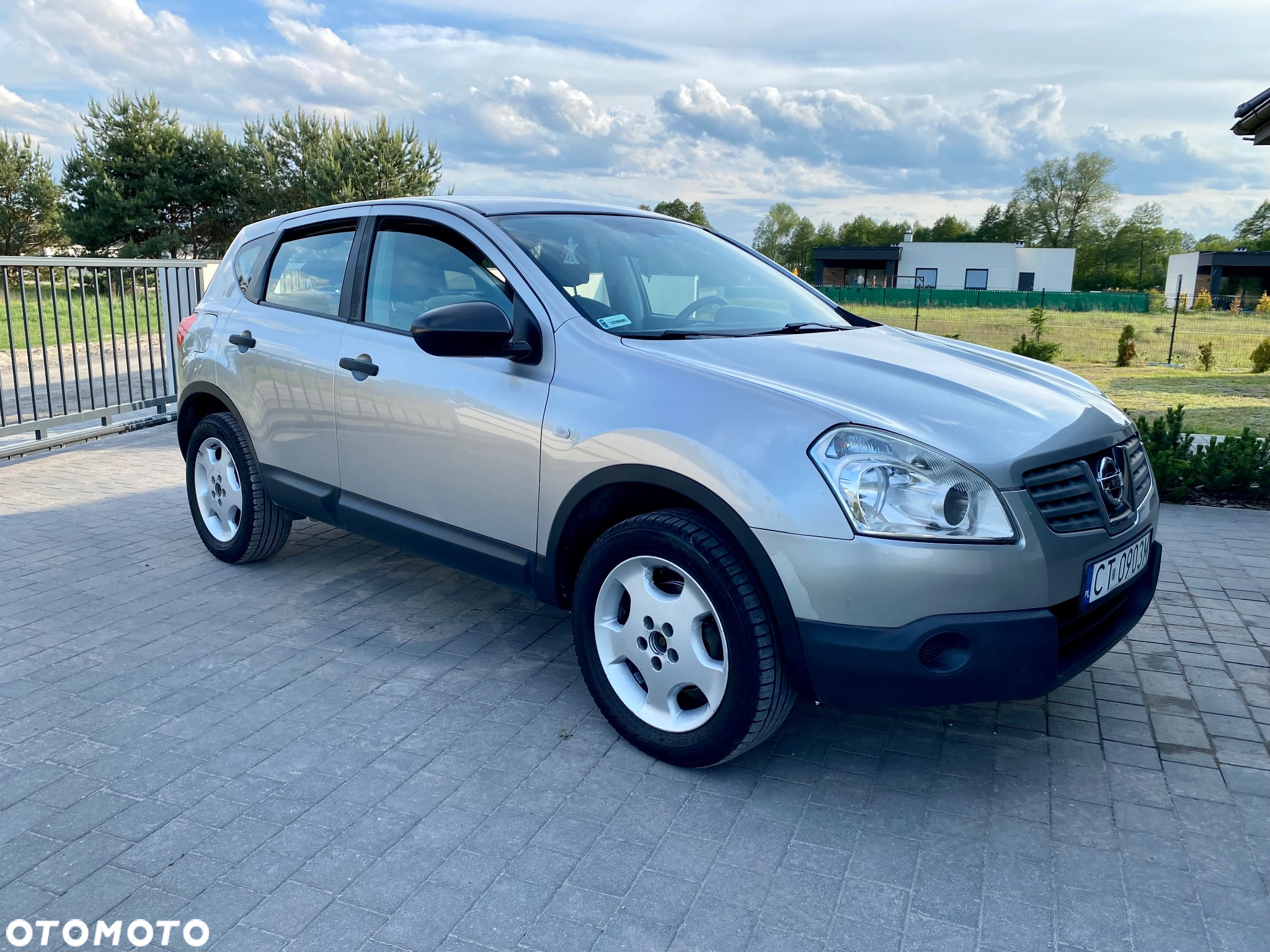 Nissan Qashqai - 11
