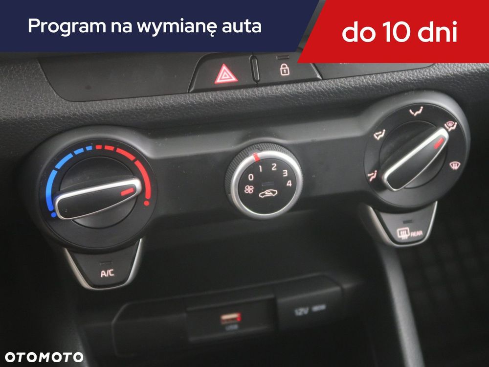 Kia Stonic - 14
