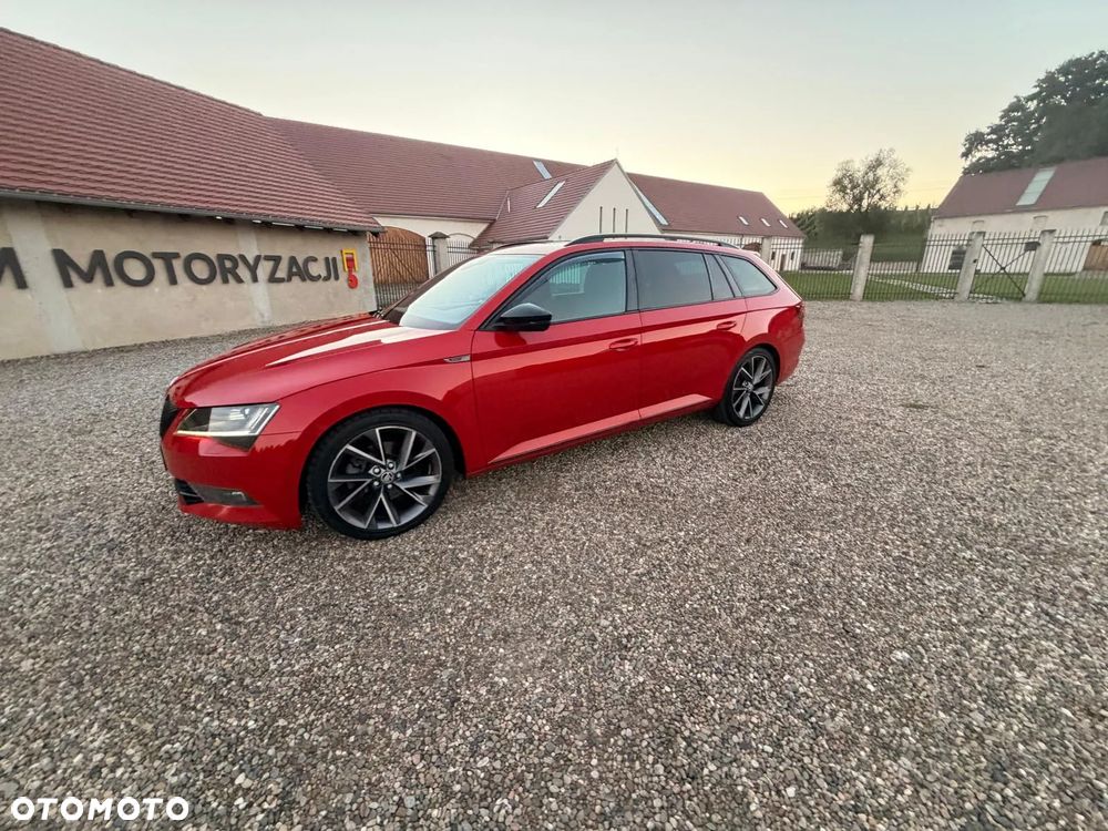 Skoda Superb 2.0 TDI Sportline - 3