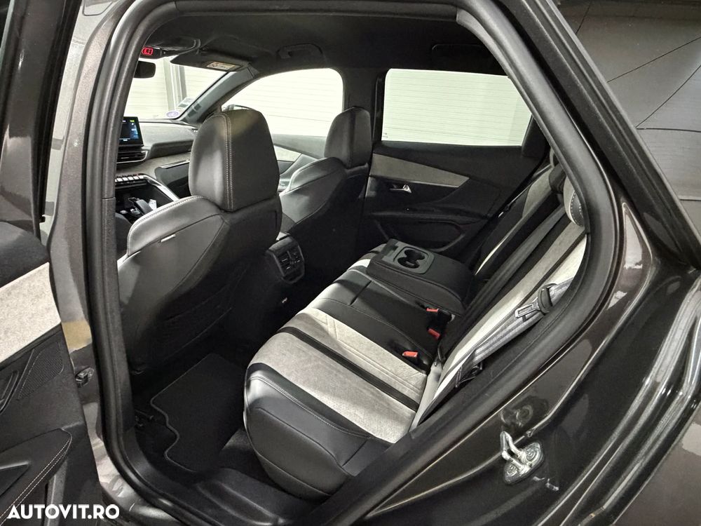 Peugeot 3008 225 e-EAT8 GT Pack - 27