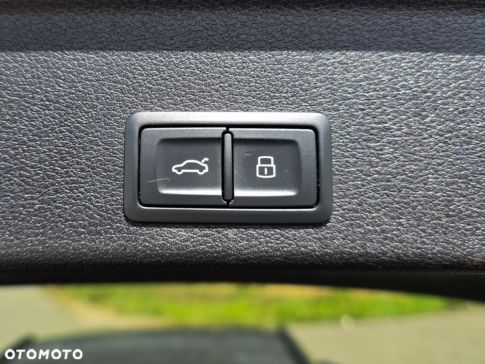 Audi A4 Avant 40 TDI mHEV Advanced S tronic - 10