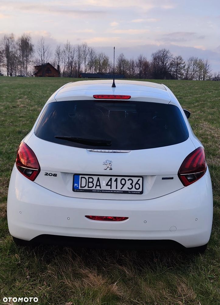 Peugeot 208 82 VTI Style - 10
