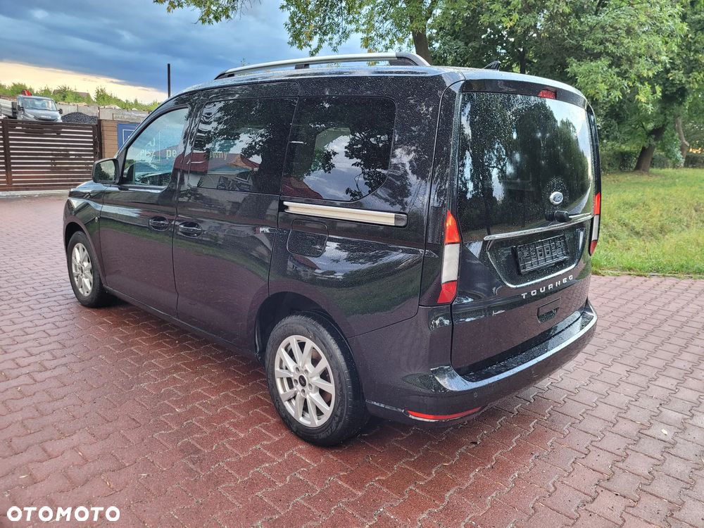 Ford Tourneo Connect 1.5 EcoBoost Titanium - 2