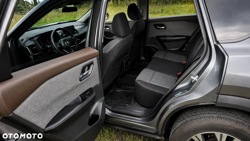 Nissan Rogue - 9