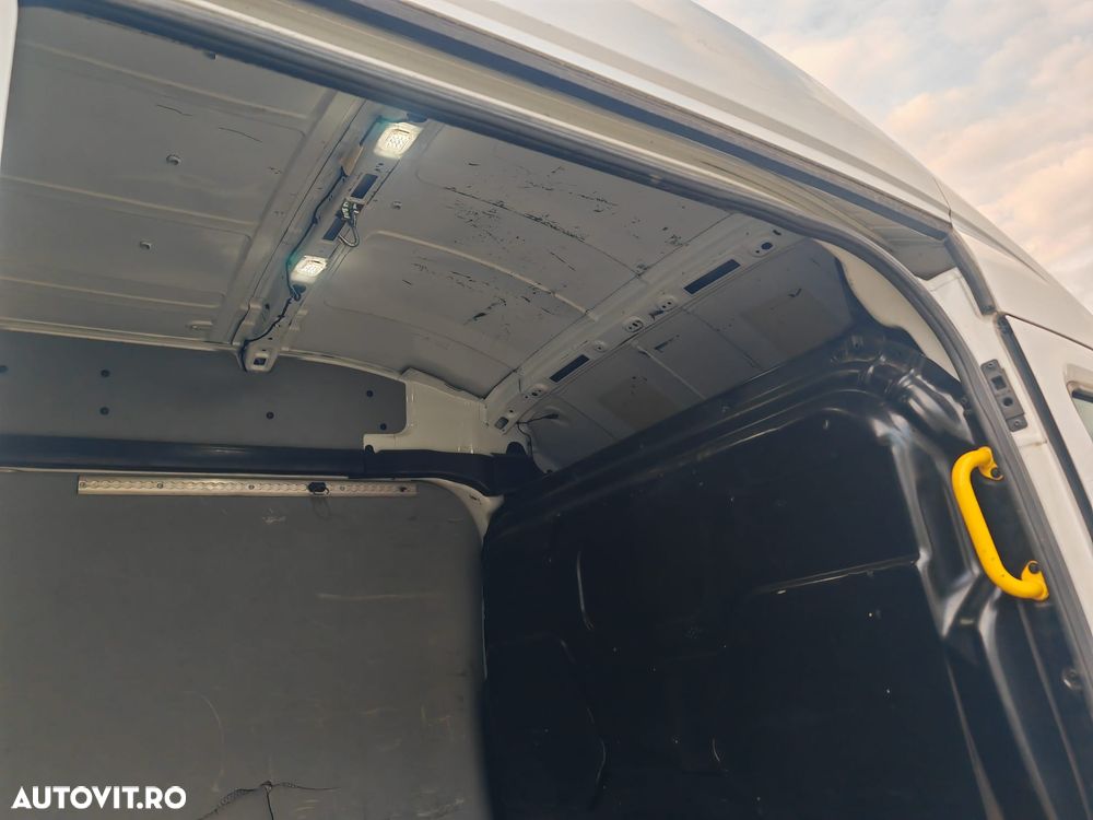 Ford TRANSIT - 17