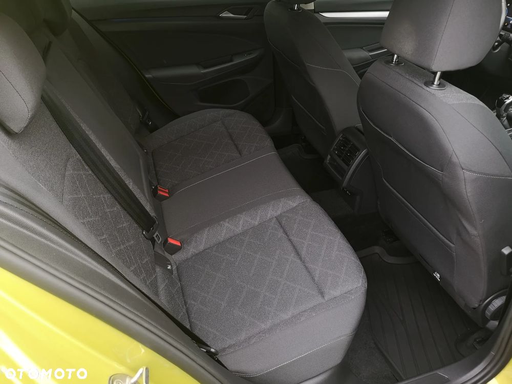 Volkswagen Golf 1.5 TSI OPF Life - 27