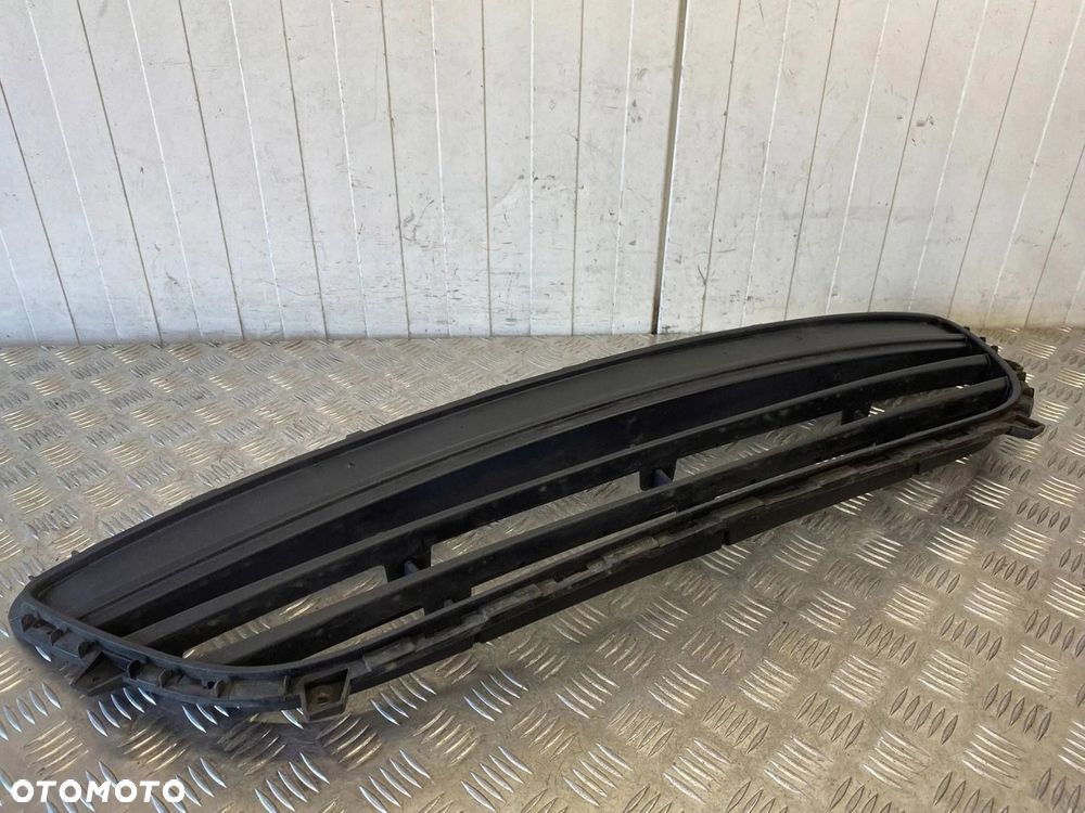 KRATKA ATRAPA ZDERZAKA HYUNDAI I20 I LIFT 12-14R 86561-1J500 - 7