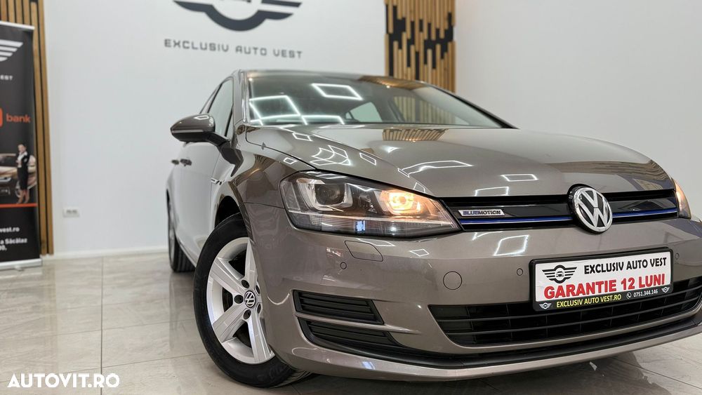 Volkswagen Golf 1.6 TDI BlueMotion Comfortline - 10