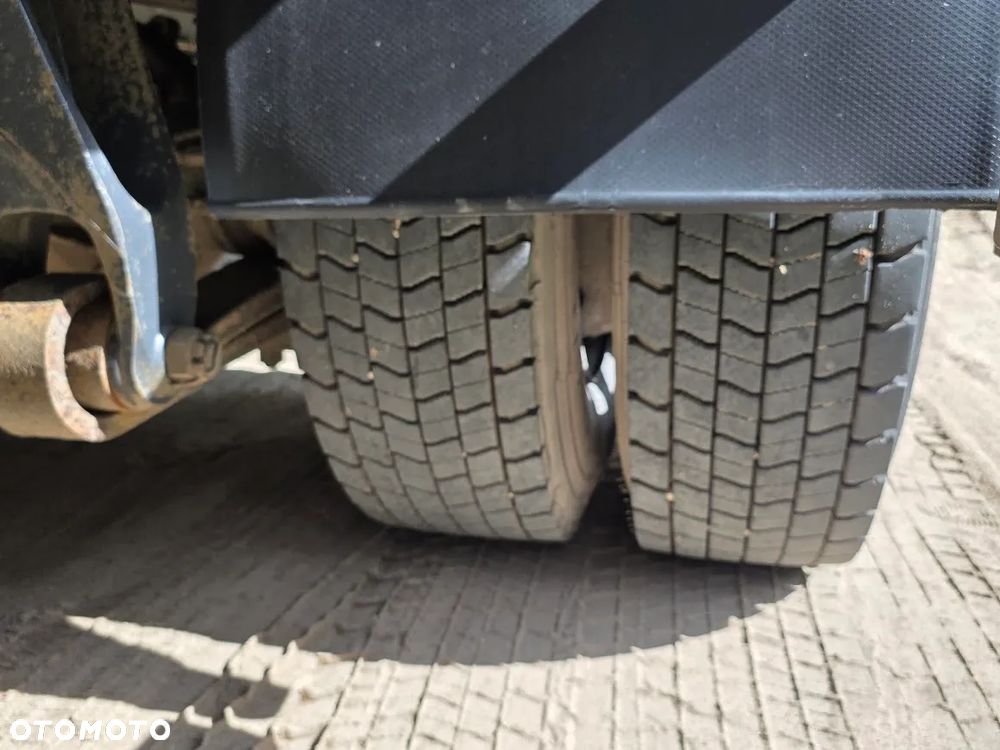 Scania CHŁODNIA SUPRA 955 MT CHŁODNIA 20 EURO-PALET TYLKO 447 628 km - 19