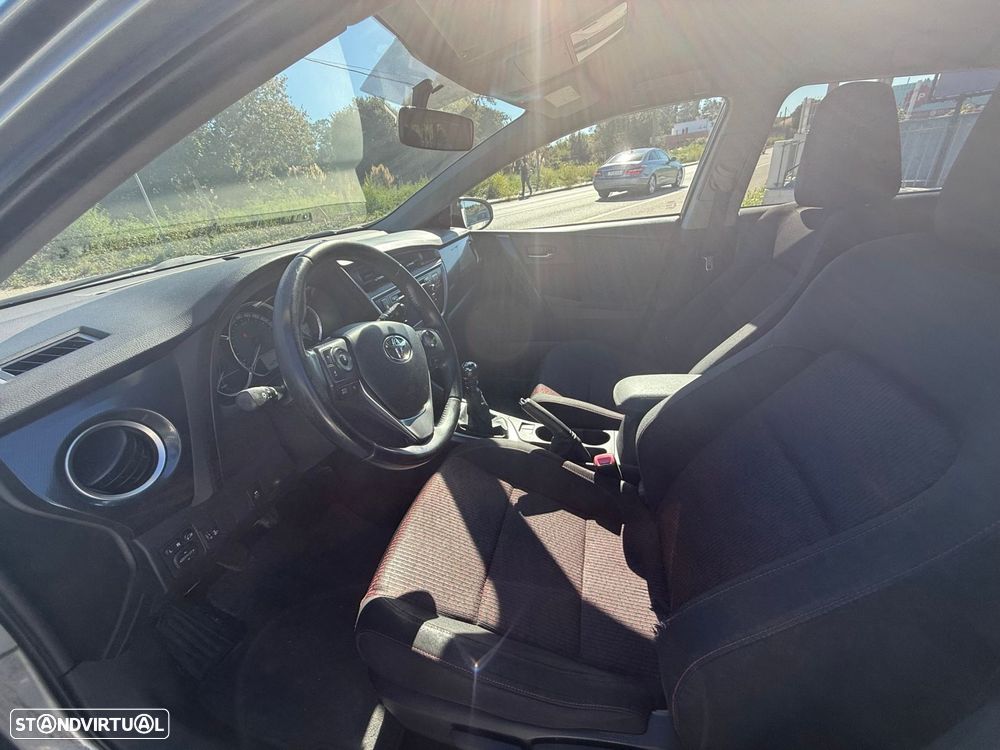 Toyota Auris Touring Sports 1.4 D-4D Active+AC - 13