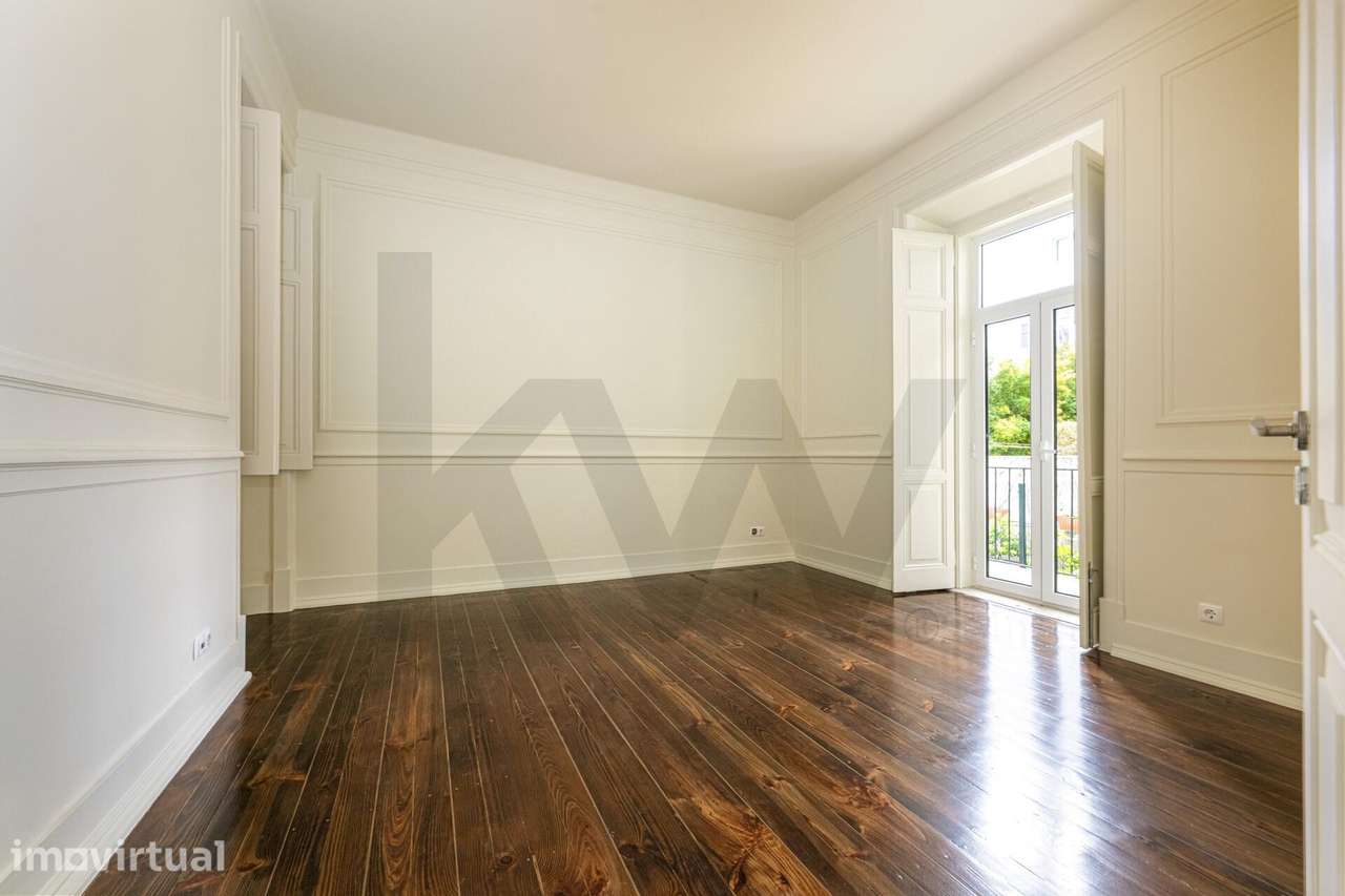 **Apartamento T2+1 em Campo de Ourique - Elegância e Conforto em Lisbo - Grande imagem: 2/60