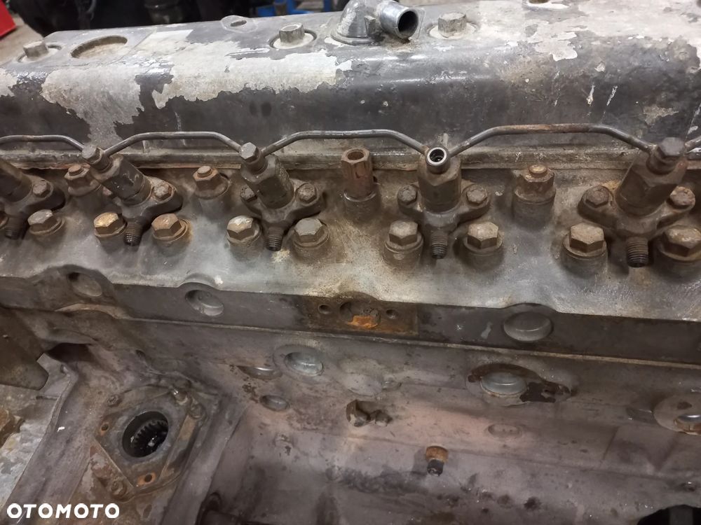 Silnik PERKINS 6 A6.354.4 Massey 2620,2630,2640,2680,2720 . C37114800/6,2625,2645,2685,2725,blok,wał,głowica,tłok,korbowód.koło rozrządu.miska,wtrysk,pompa olejowa. - 2