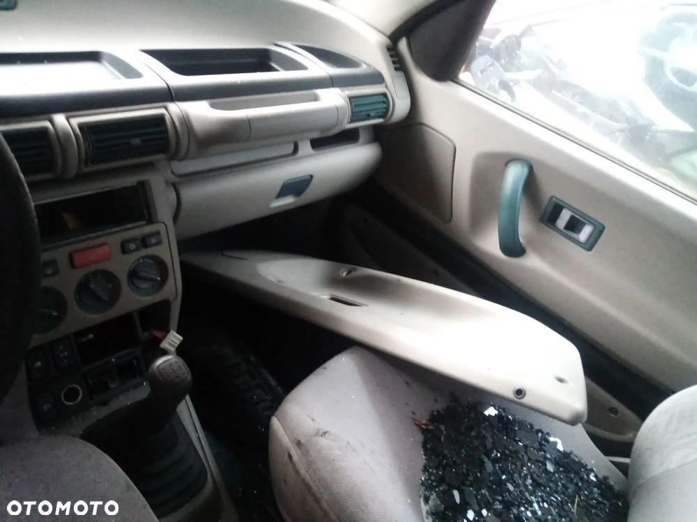 LAND ROVER FREELANDER I 2.0L 8V TCIE 96 - 00 - DRZWI PRZÓD TYL LEWE PRAWE 961 - 21