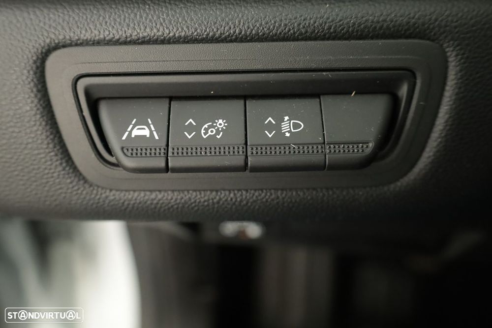 Renault Captur 1.0 TCe Techno Bi-Fuel - 20