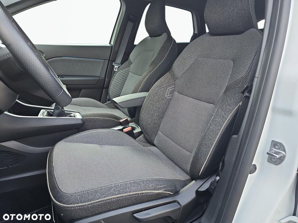 Renault Captur - 13
