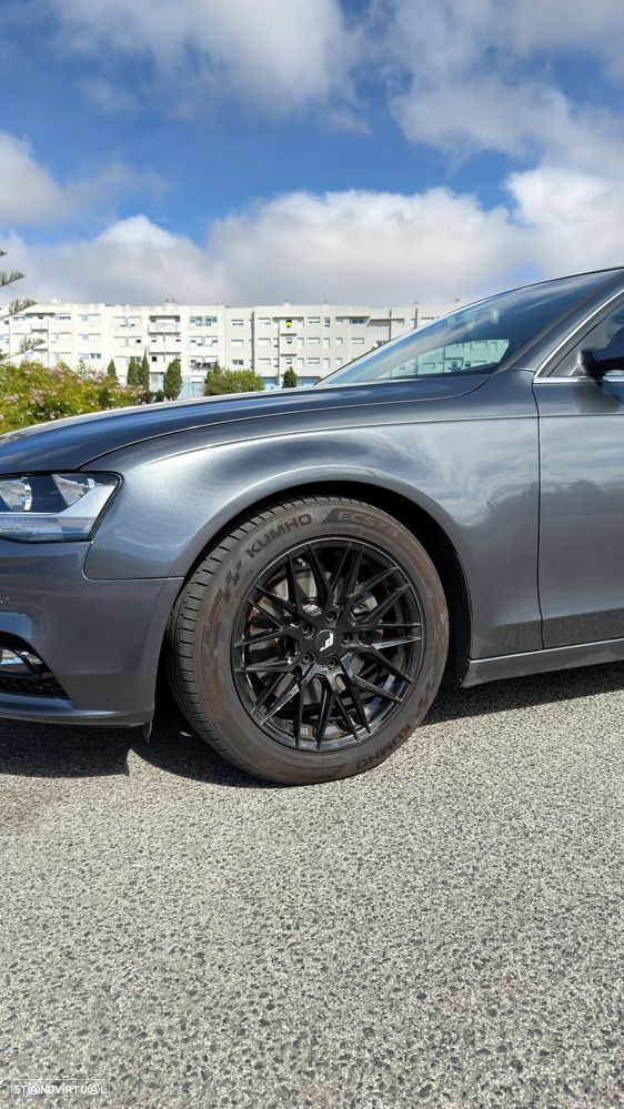 Audi A4 Avant 2.0 TDi Business Line Sport - 9