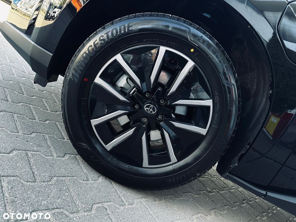 Toyota bZ4X 73.1kWh Style - 10