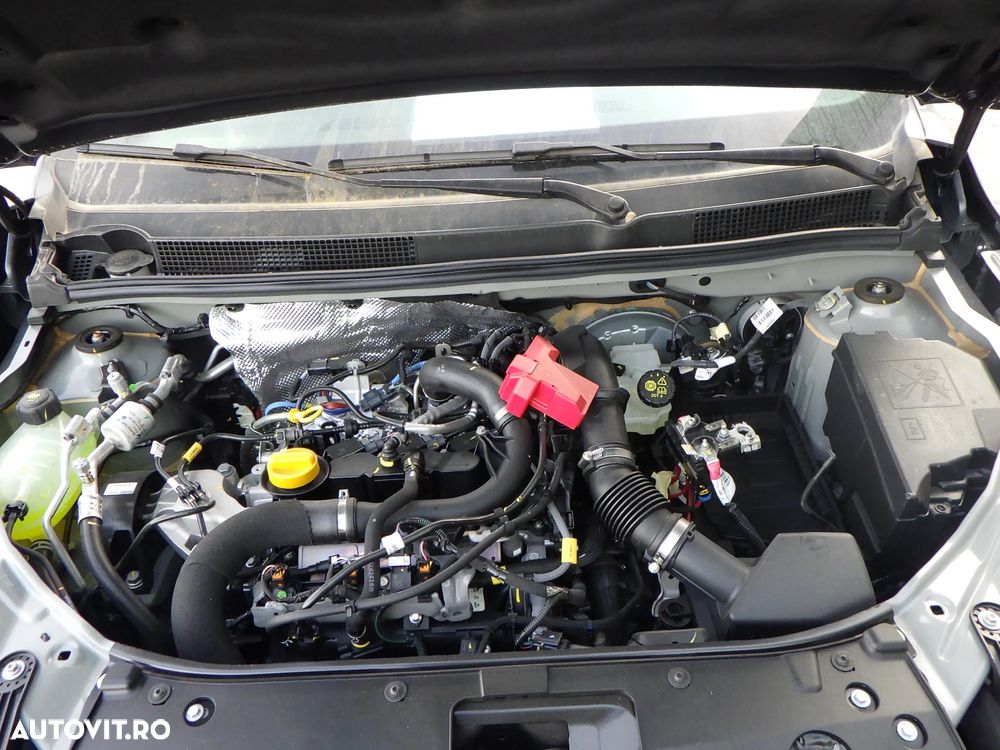 Dezmembrez Dacia Sandero Stepway , 1.0 TCE , an 2023 , Benzina - 4