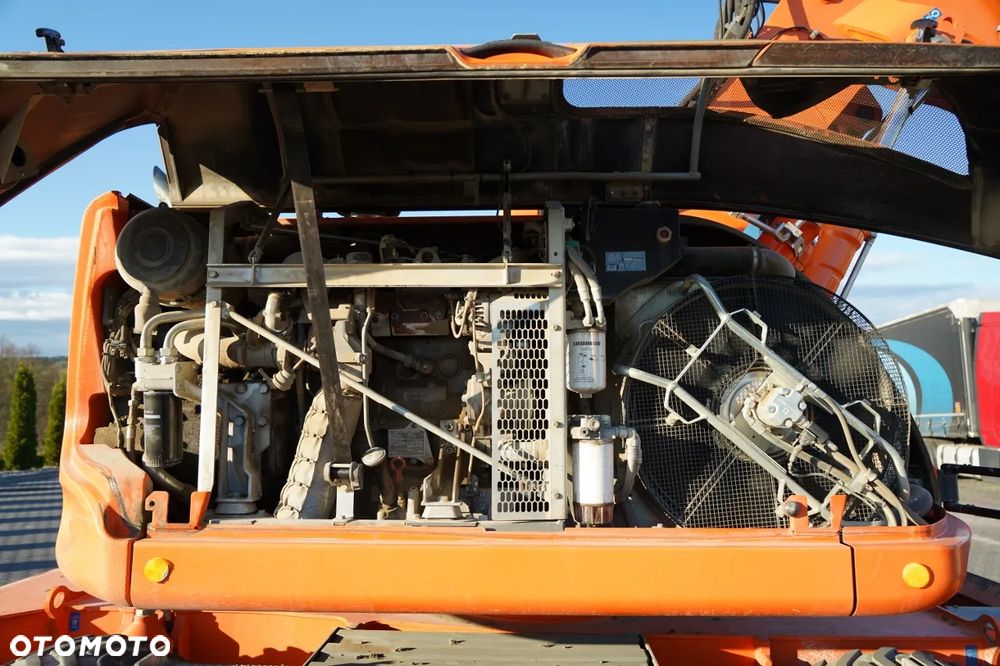 Liebherr A914 COMPACT / KOPARKA KOŁOWA / KOMPLET ŁYŻEK/ ORYGINALNY FABRYCZNY LAKIER / KLIMATYZACJA / KAMERY - 24