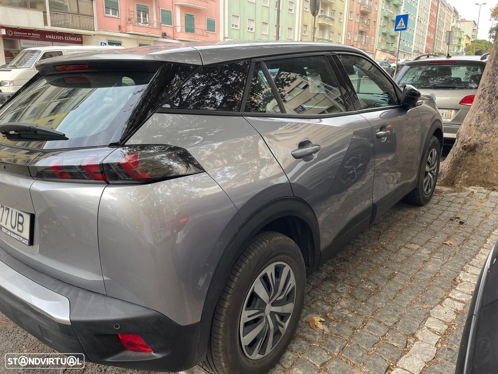 Peugeot e-2008 - 10