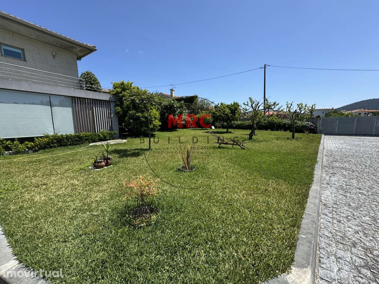 Moradia de Charme Térrea  V3 + V1 - Grande imagem: 4/39