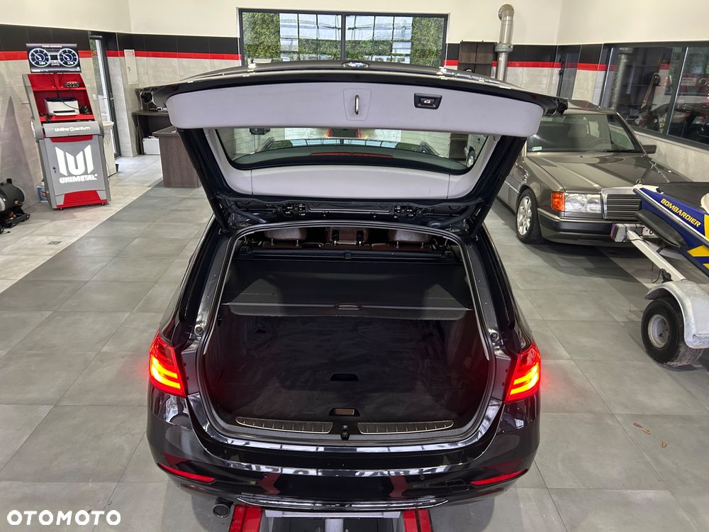 BMW Seria 3 320d - 26