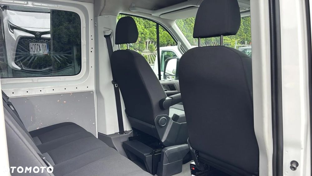 Volkswagen Crafter - 28
