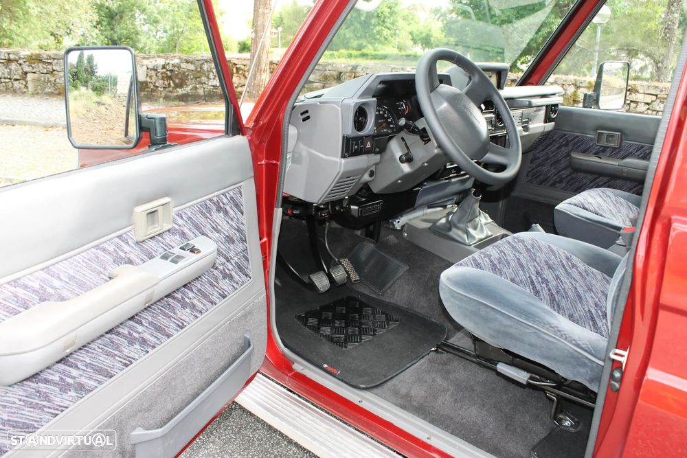 Toyota Land Cruiser 3.0 VX TD - 25