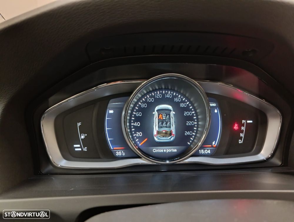Volvo V60 2.4 D6 Momentum AWD Phev - 15