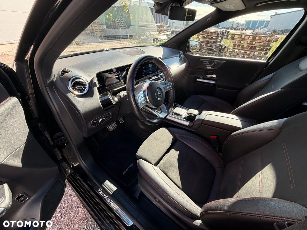 Mercedes-Benz Klasa B 180 d AMG Line 7G-DCT - 5